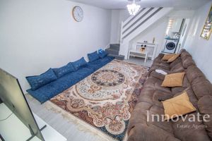 Photo 1- click for photo gallery